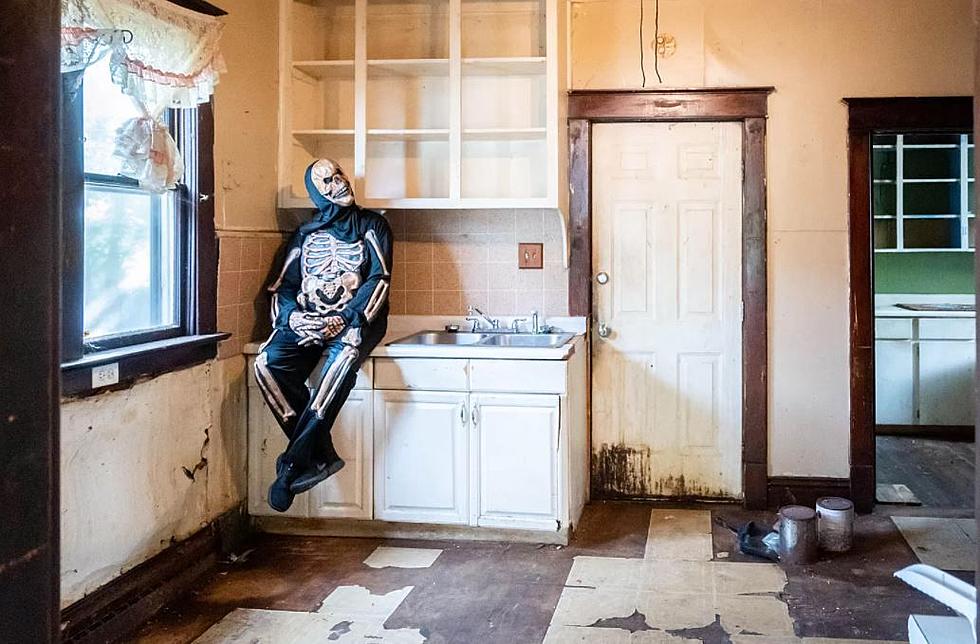 Muskegon House Listing Features Weird Skeleton Man in Every Photo